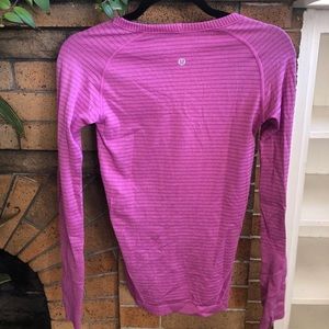 lululemon athletica Tops - Lululemon Long Sleeve Top lululemon athletica Tops - Lululemon Long Sleeve Top